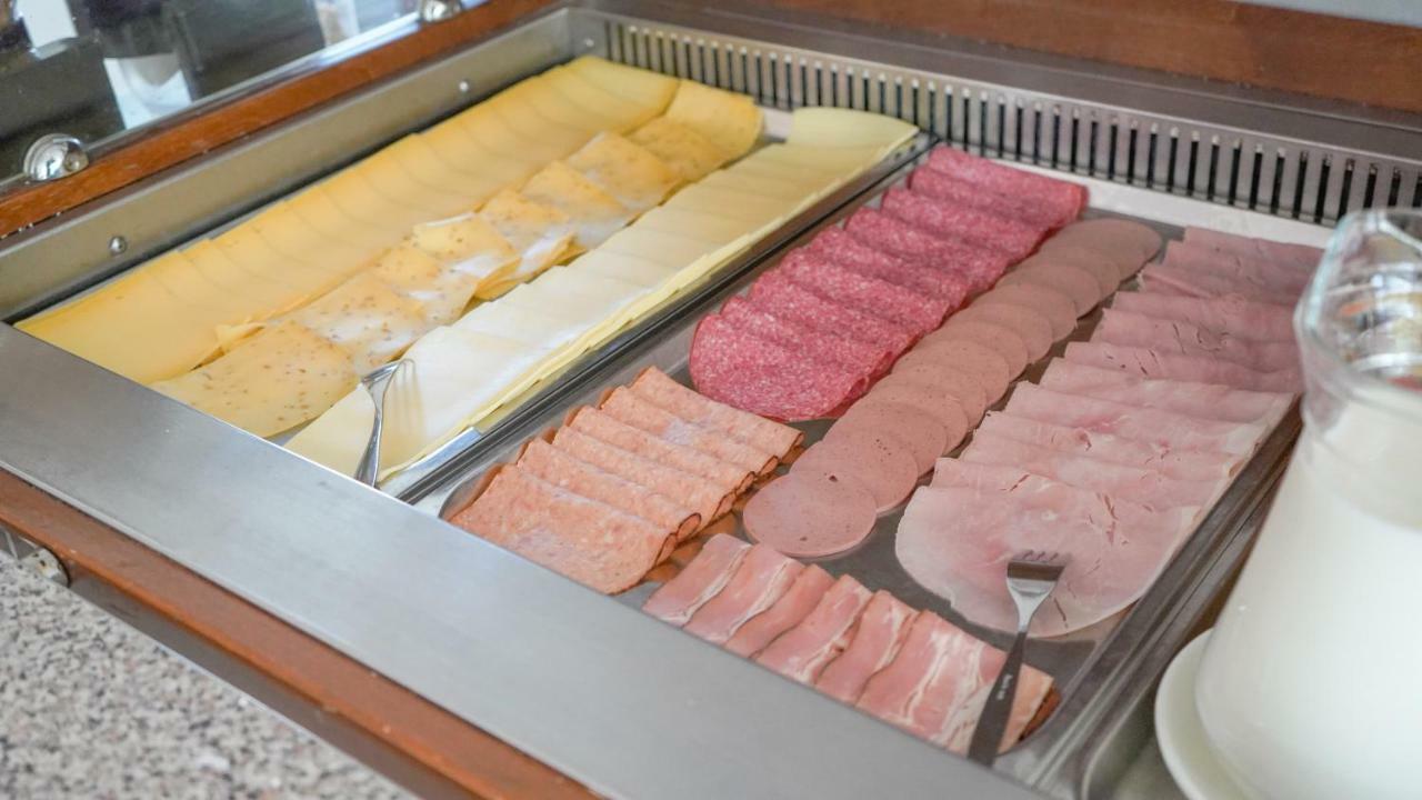 Hotel Restaurant Op De Beek Schin op Geul Kültér fotó